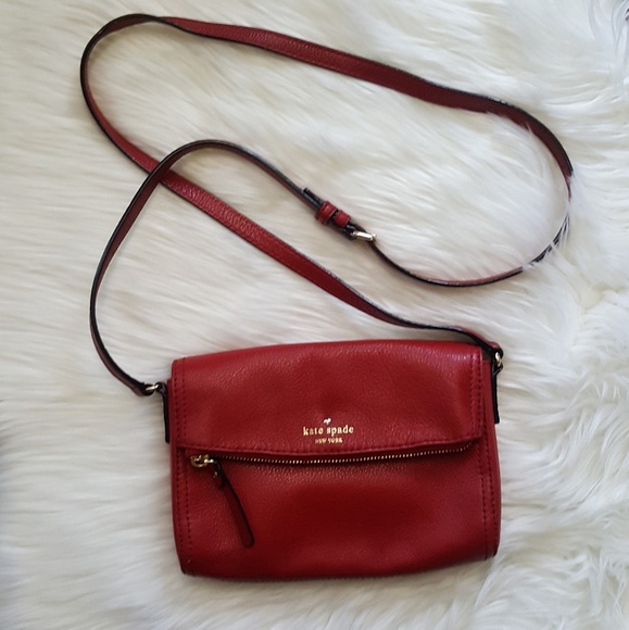 kate spade Handbags - Like new Kate Spade Crossbody Bag!